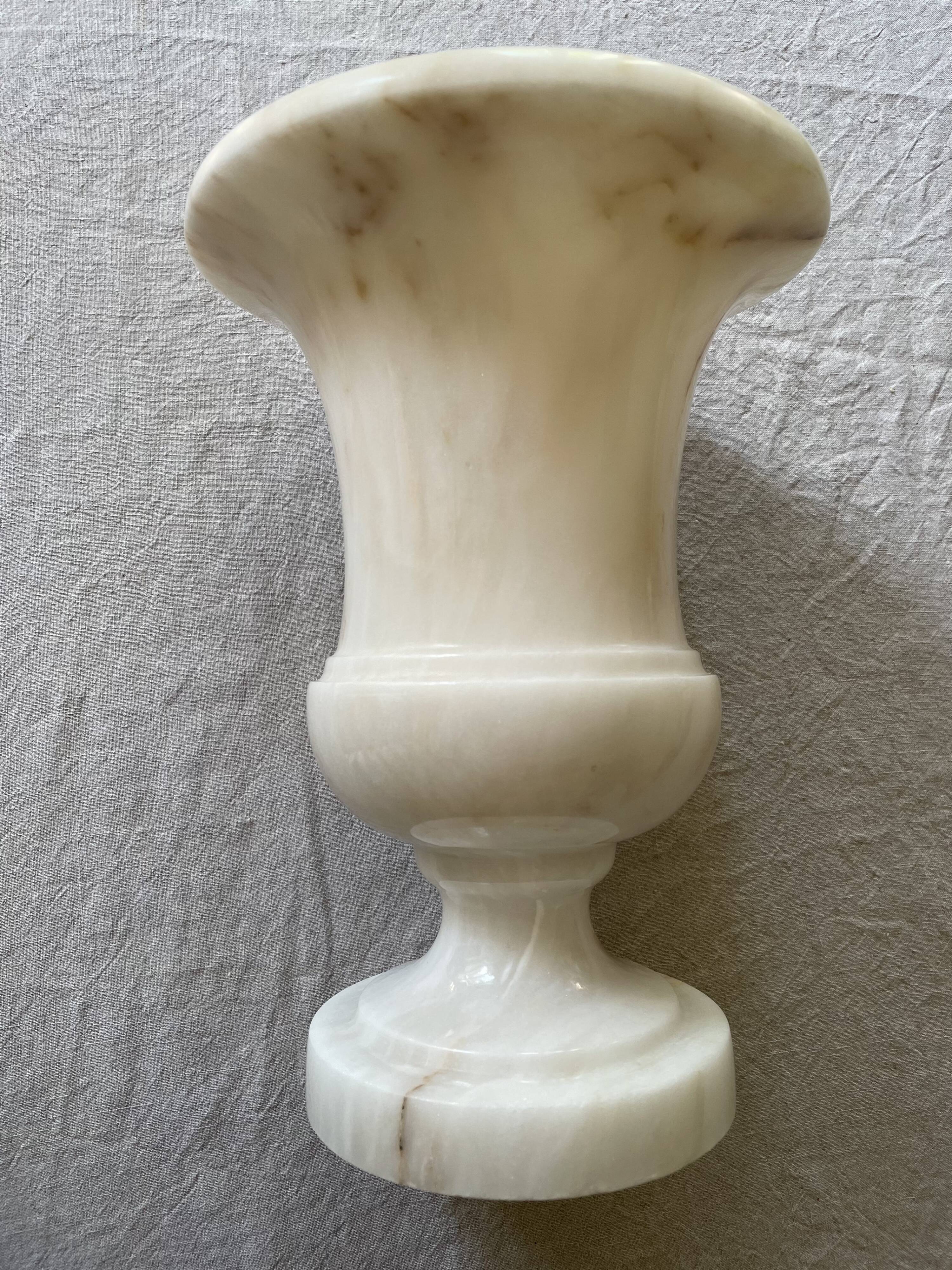 Medici vase in white marble