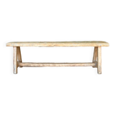 Vieux banc avec une jolie patine
