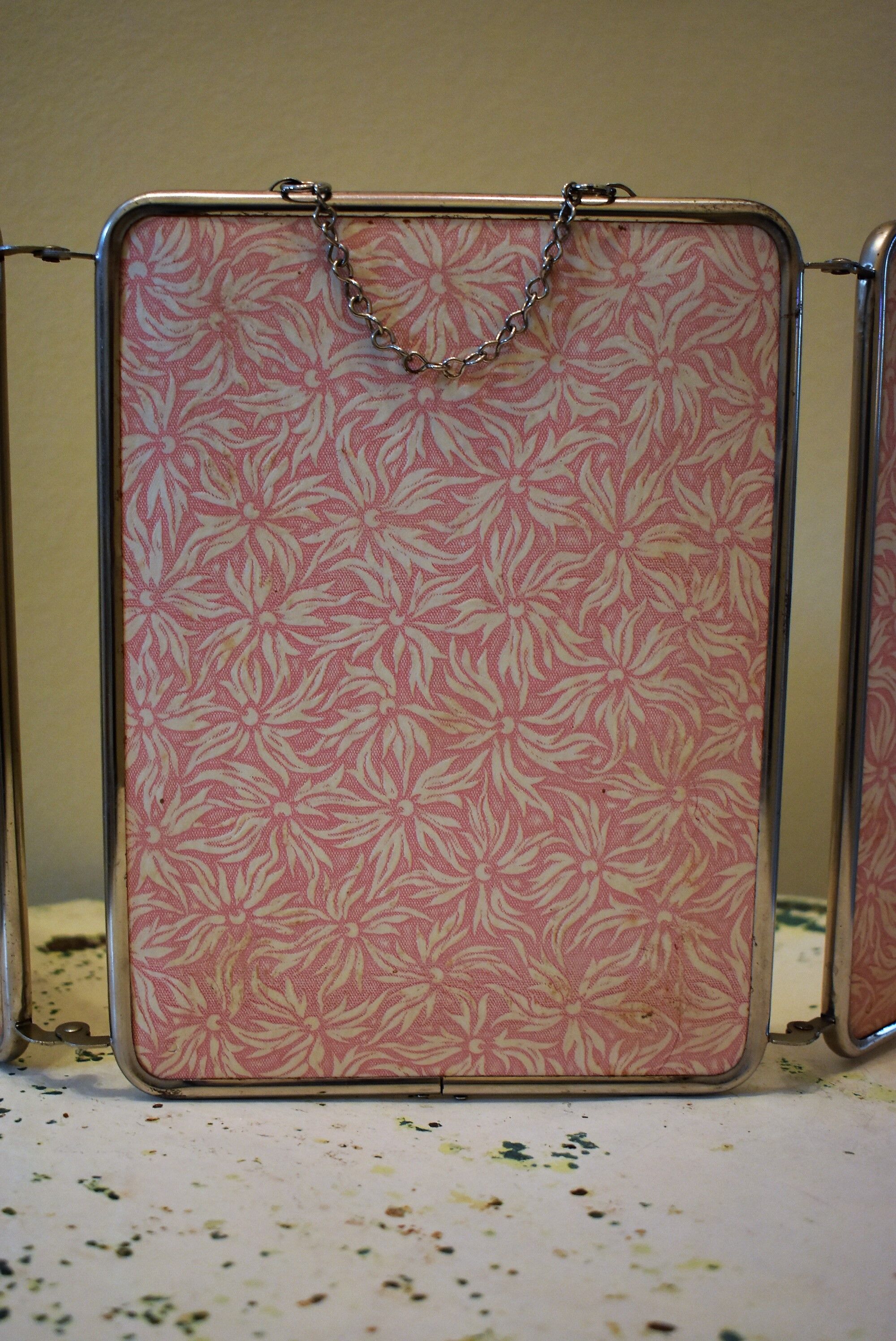 Vintage circa 1960 triptych mirror 18x24cm