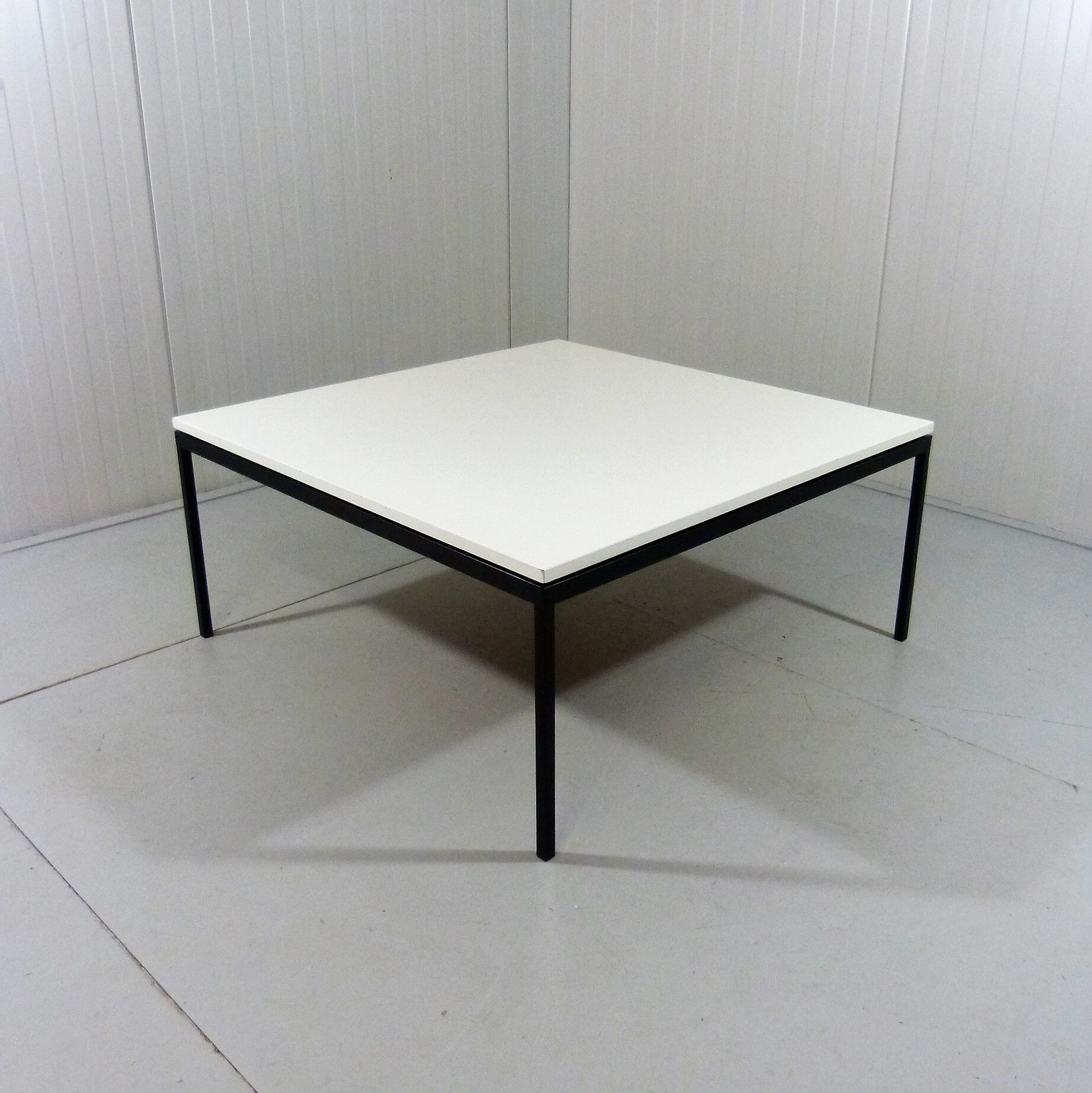 Coffee table by Knoll International, 1960’s