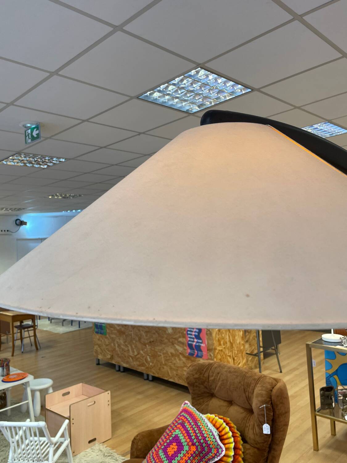 Luna walnut arc floor lamp by Natuzzi, 1990s