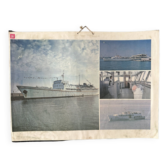Affiche vintage de navires de guerre des années 1960