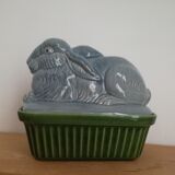 Rabbit-shaped terrine slip