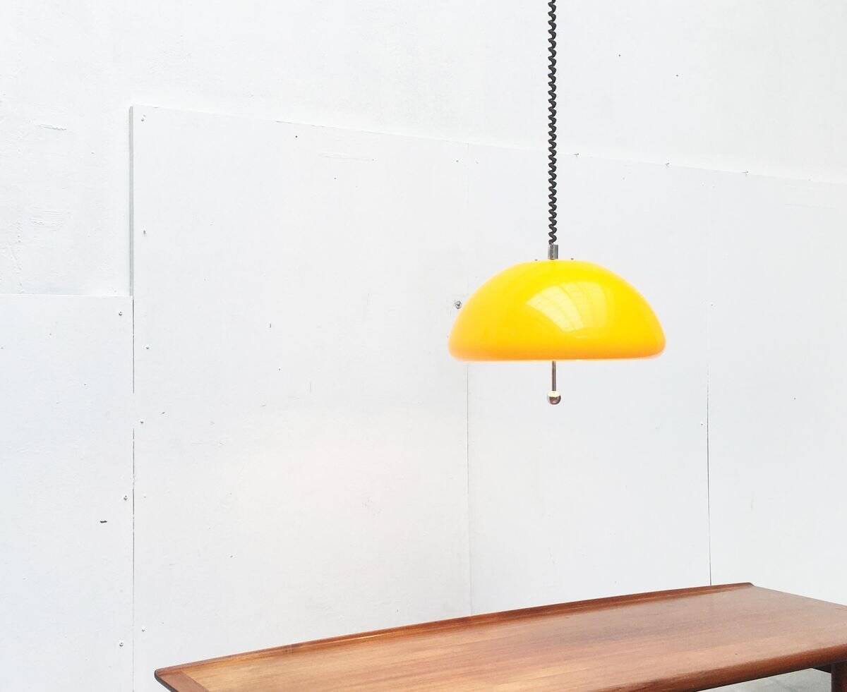Space Age hanging lamp Cabras by Luigi Massoni for Guzzini
