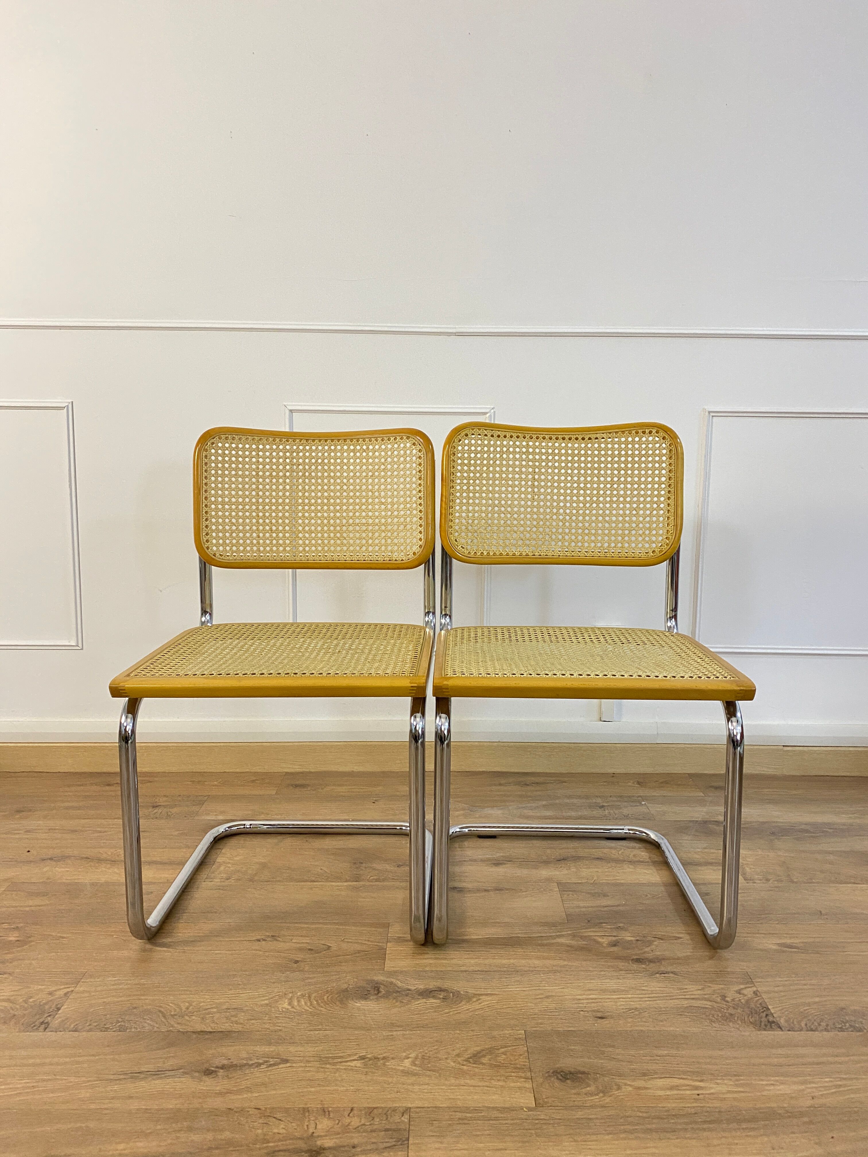 2 B32 chairs by Marcel Breuer