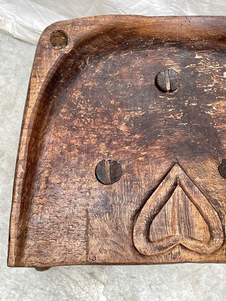 Tabouret art populaire brut