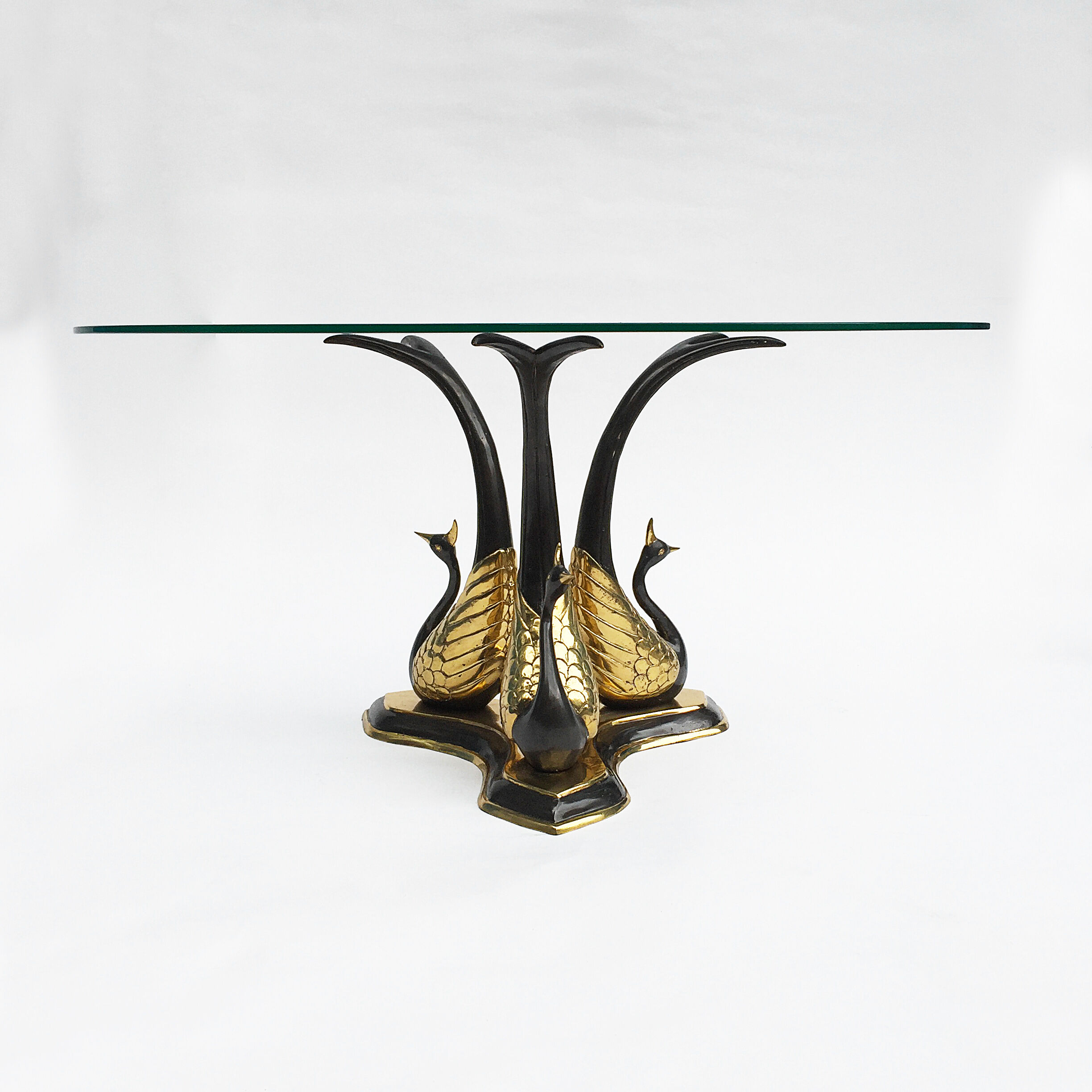 Table Hollywood regency