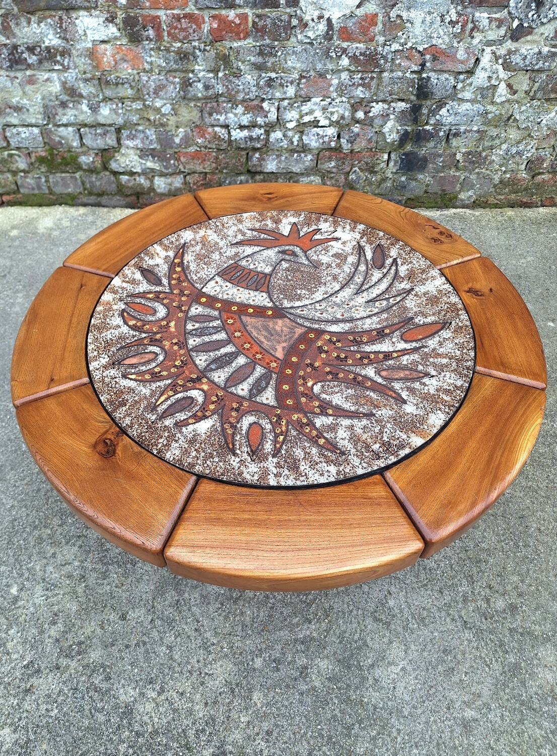 Table basse vintage en orme et céramique