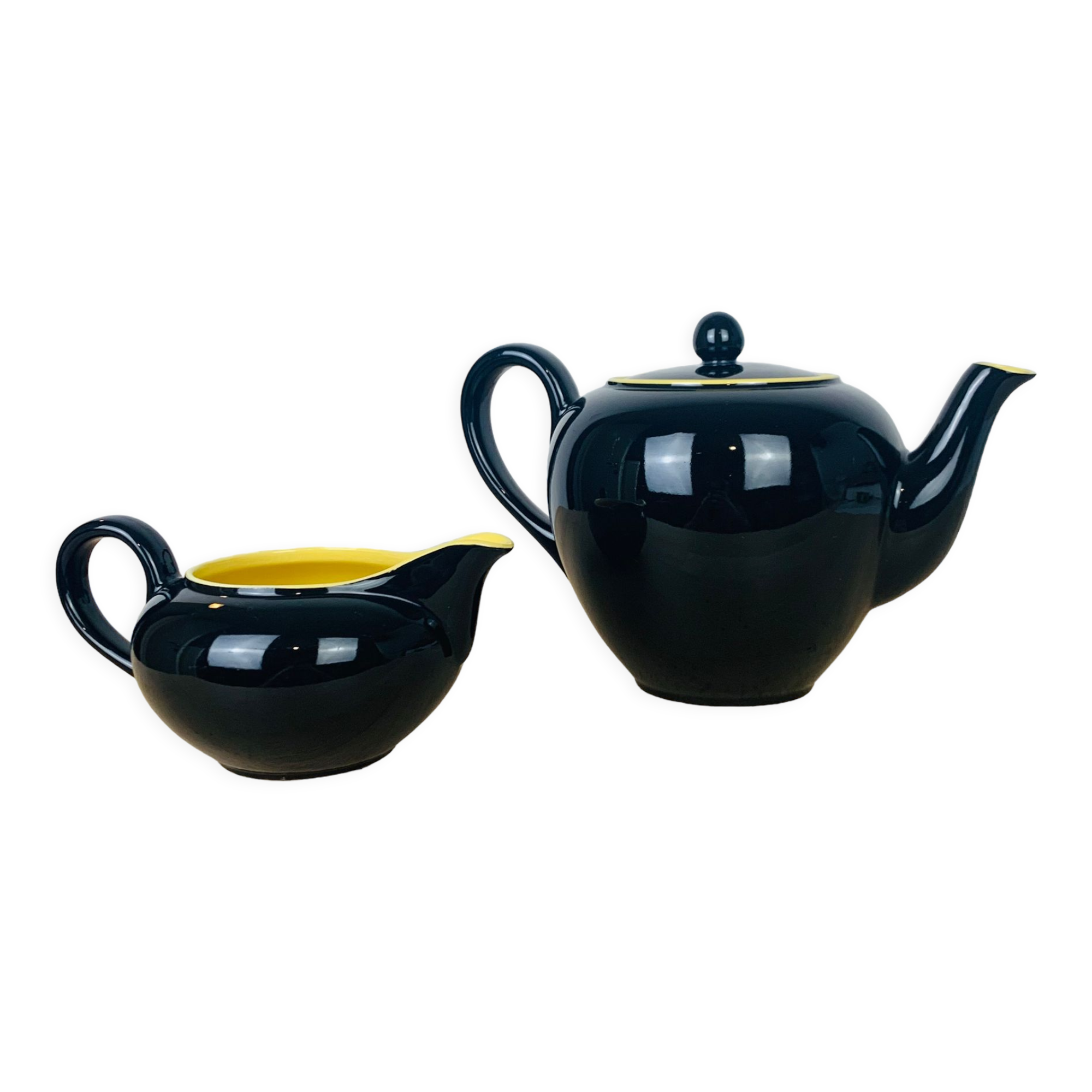 Teapot and milk jug Biarritz by Villeroy & Boch vintage ceramics