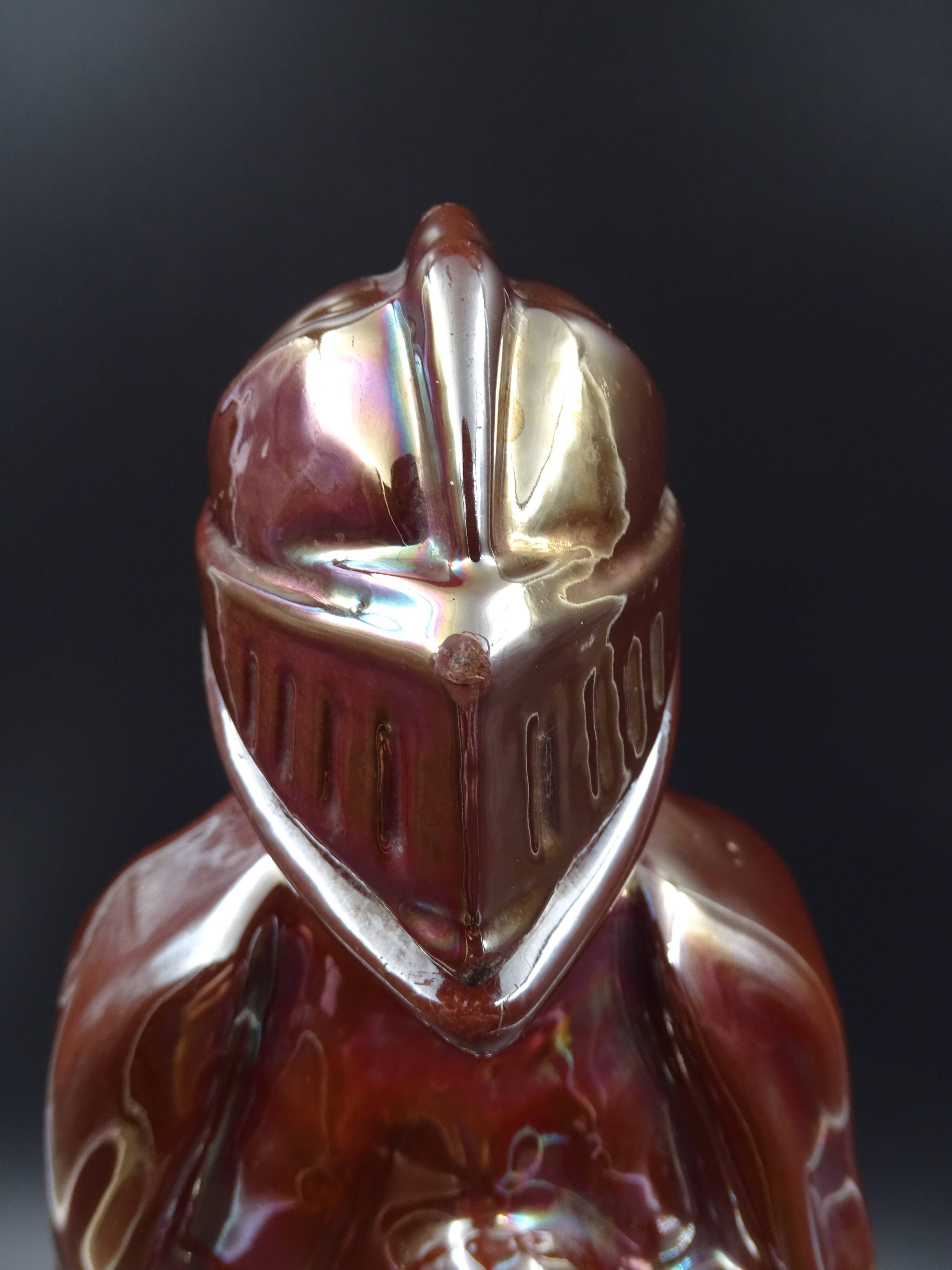 Full chimney servant of his accessories - The enamelled cast iron knight