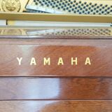 Piano Console Yamaha