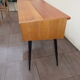 Tricoteuse scandinave pieds compas console vintage