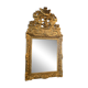Miroir d’époque Régence à fronton en bois sculpté et doré  – XVIIIe