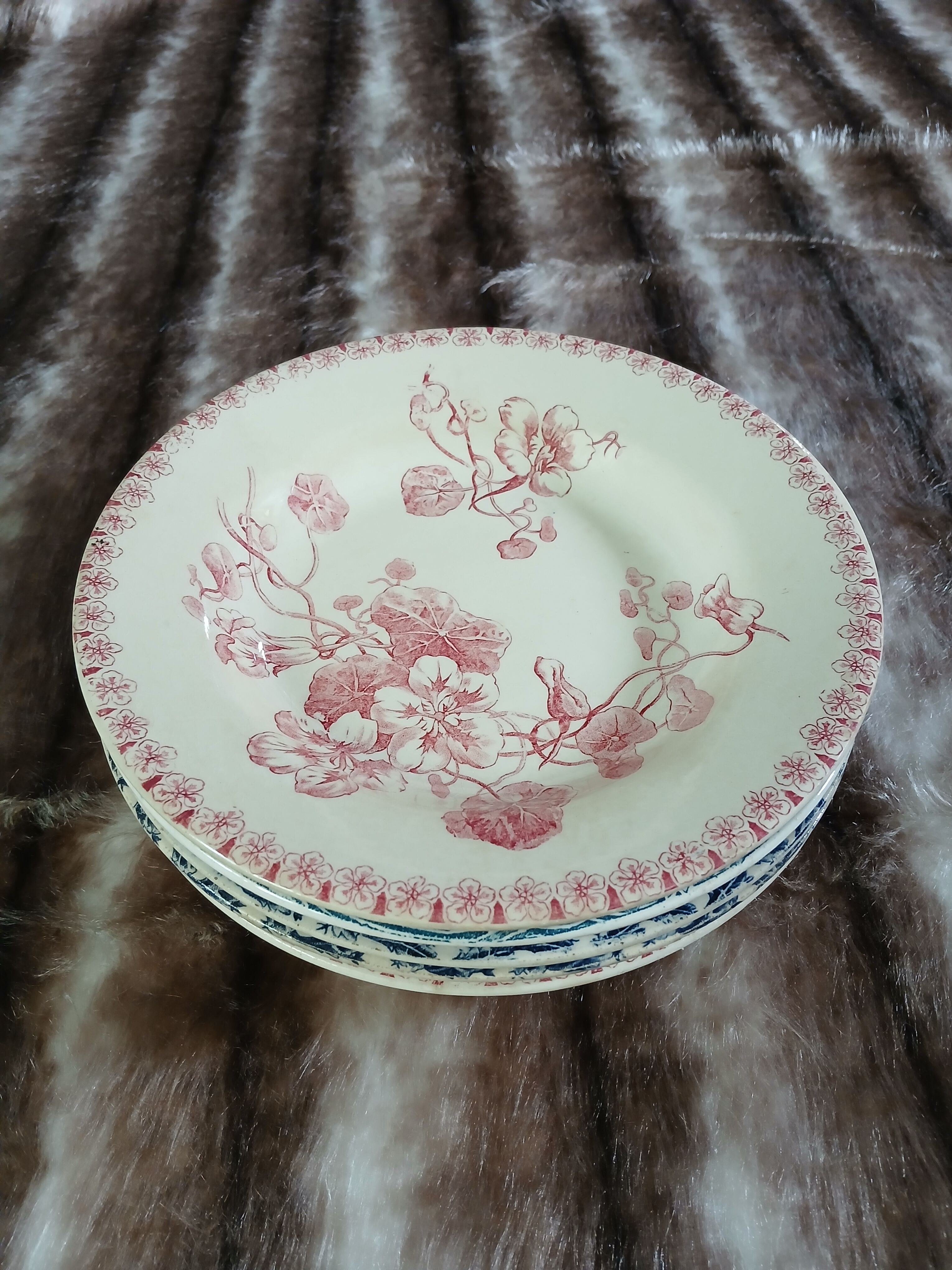 6 mismatched vintage deep plates in ironstone