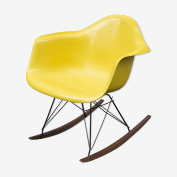 Rocking chair par Charles & Ray Eames edition Herman Miller