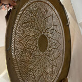 Large oriental wall lamp in hammered gold-plated perforated brass, 100 cm.