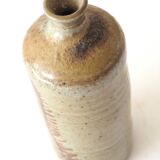 Leaf pattern stoneware bottle