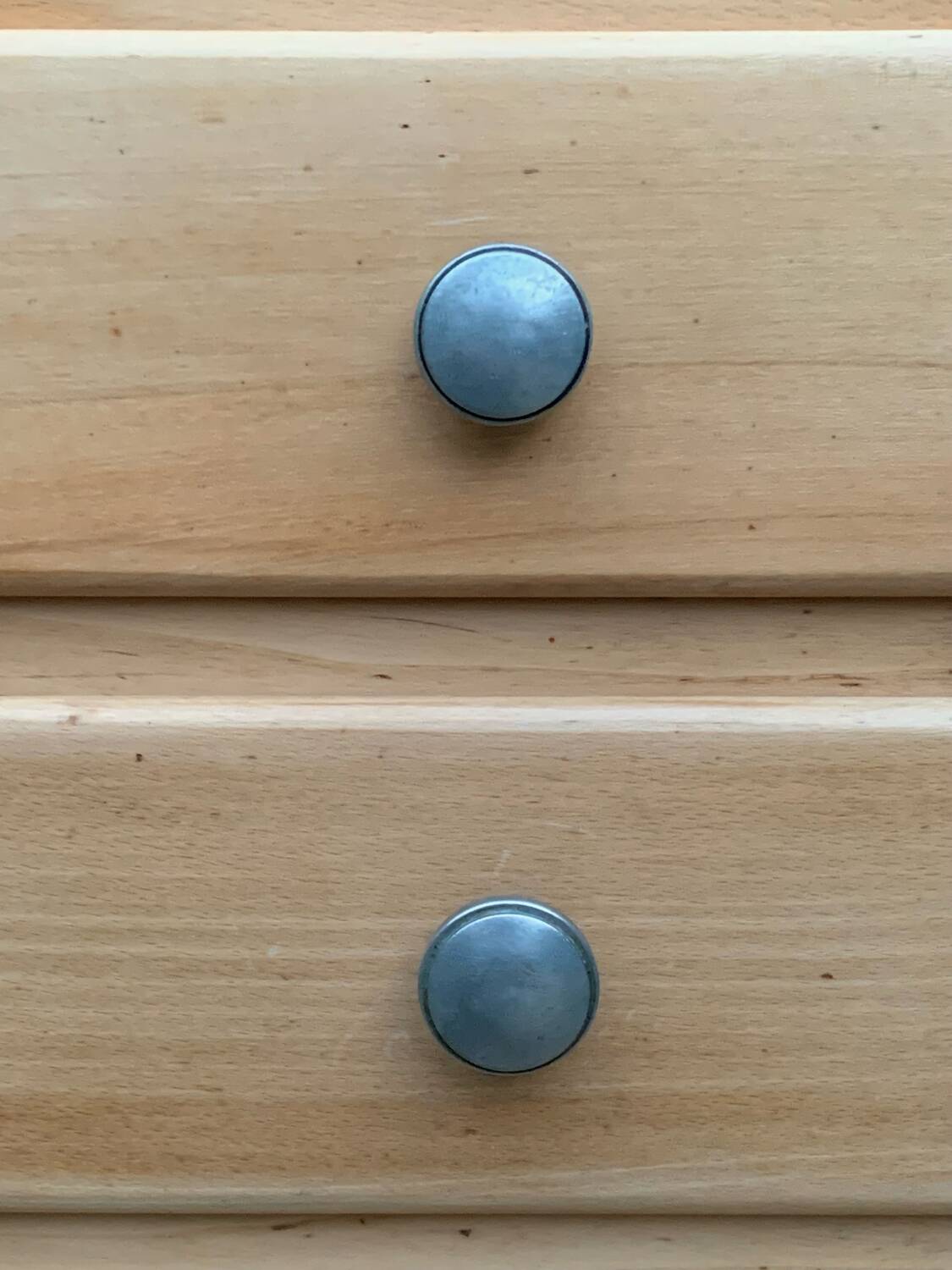 Armoire parisienne asymétrique bois brut 1950