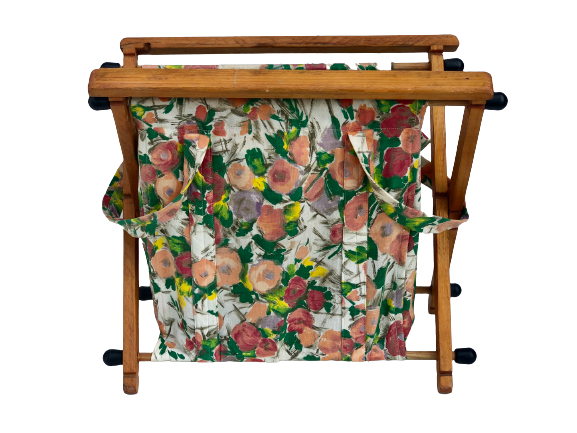 Flower fabric worker