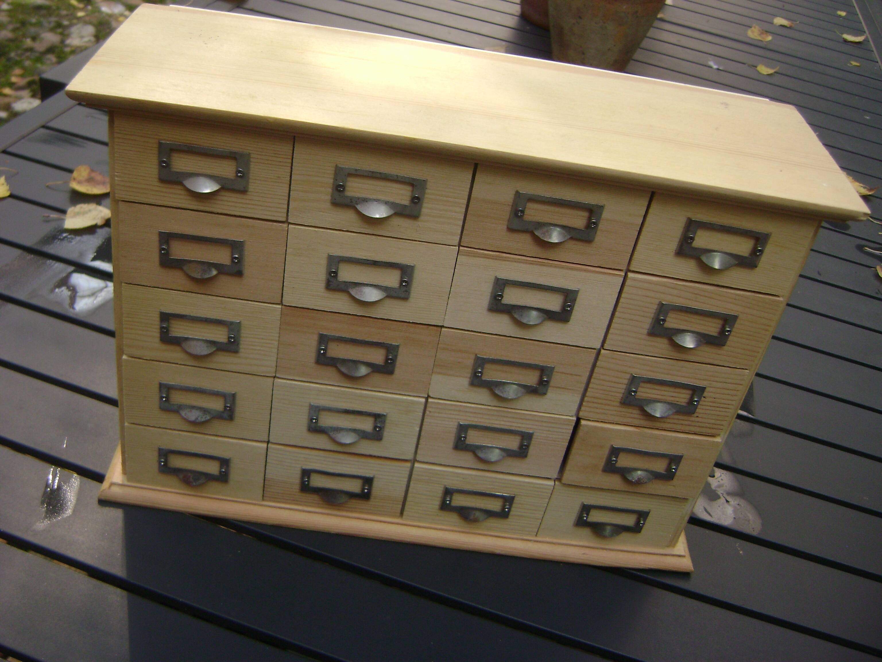 small wooden drawer unit