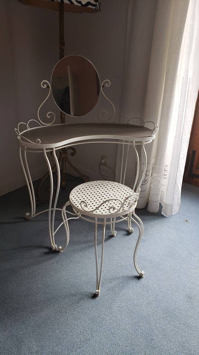 Wrought iron dressing table and chair