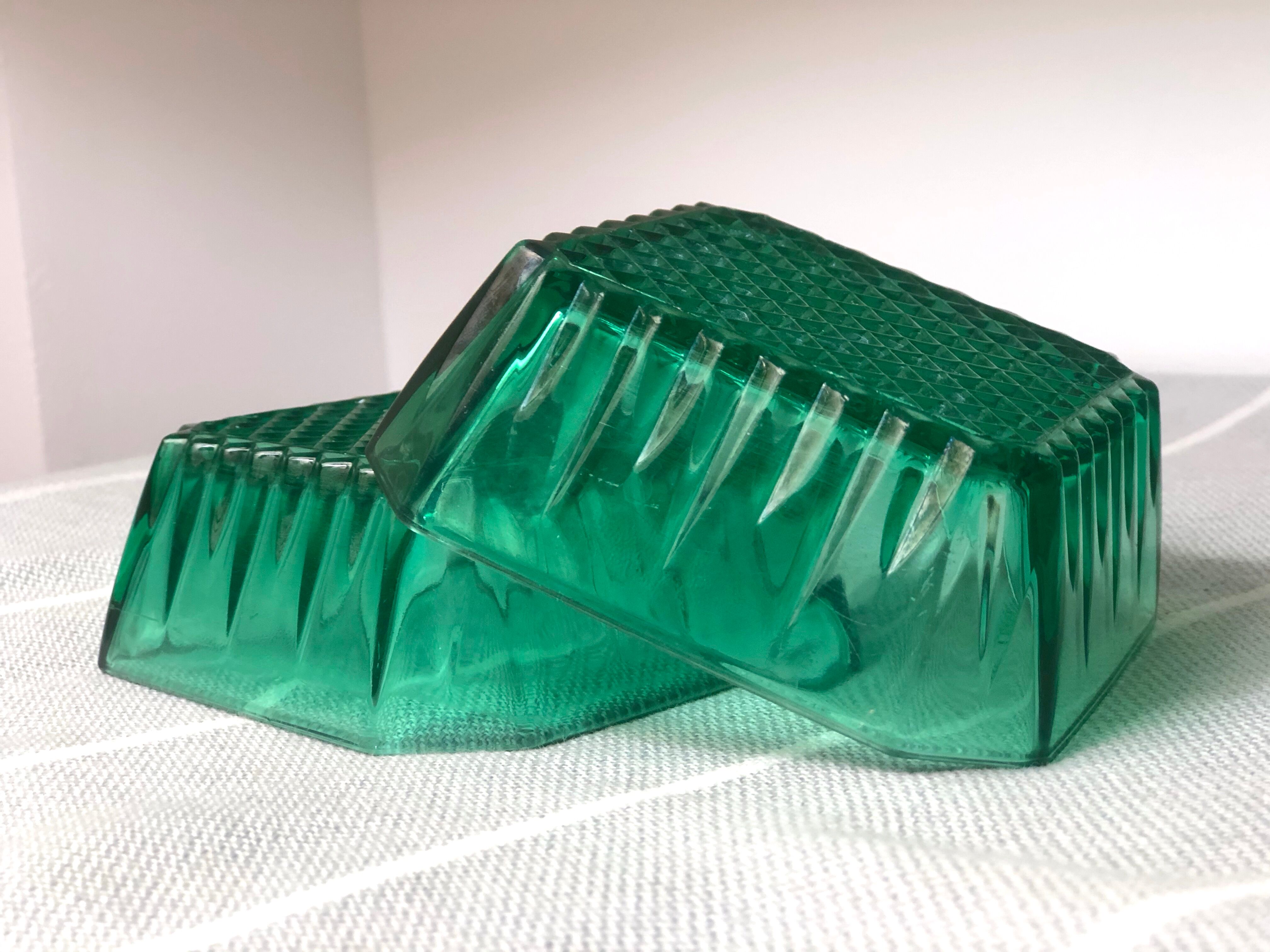 Vintage square ramekins made of Arcoroc glass - Emerald Green