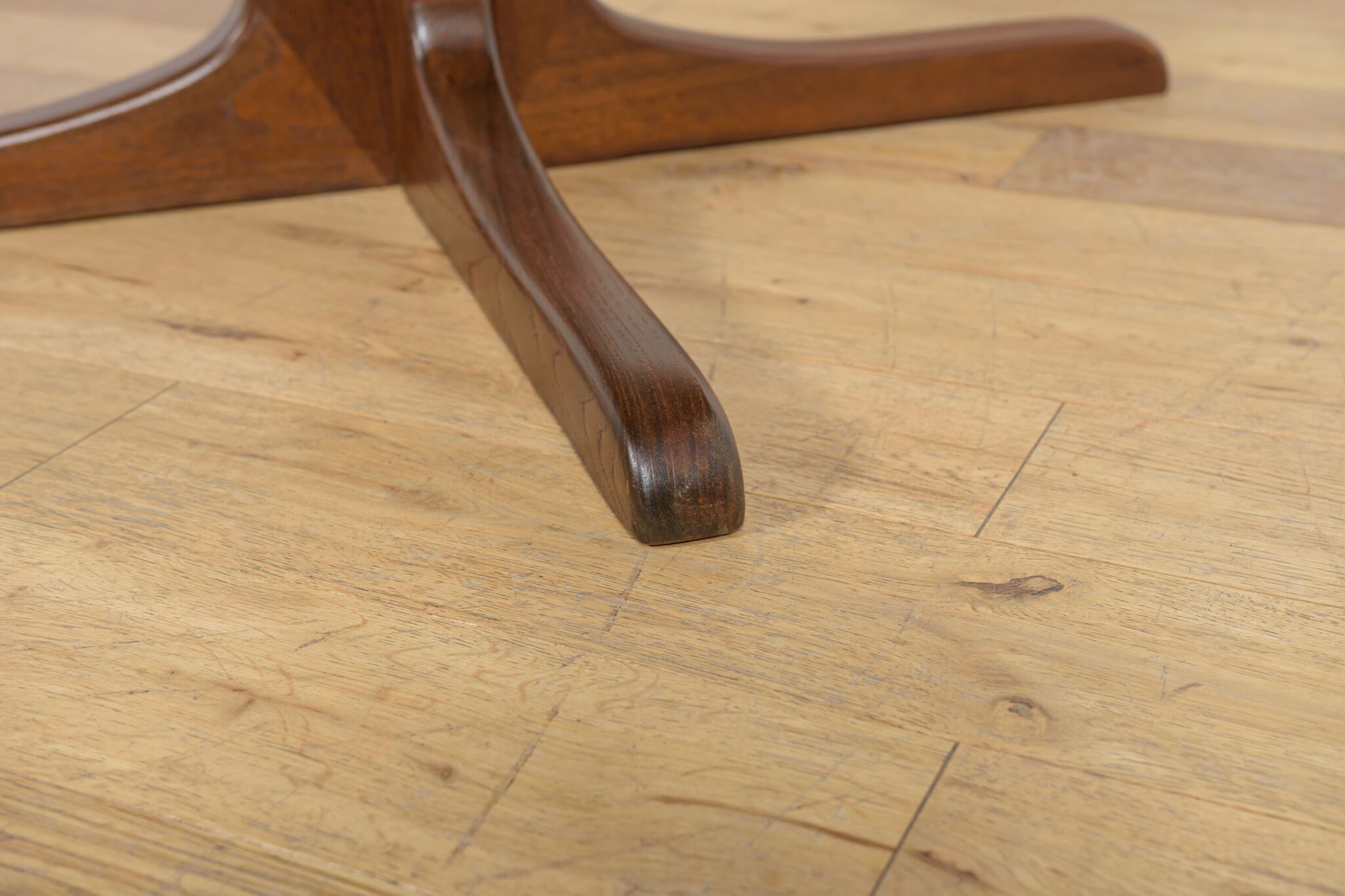 Table à manger ronde en teck extensible des années 1960, Danemark