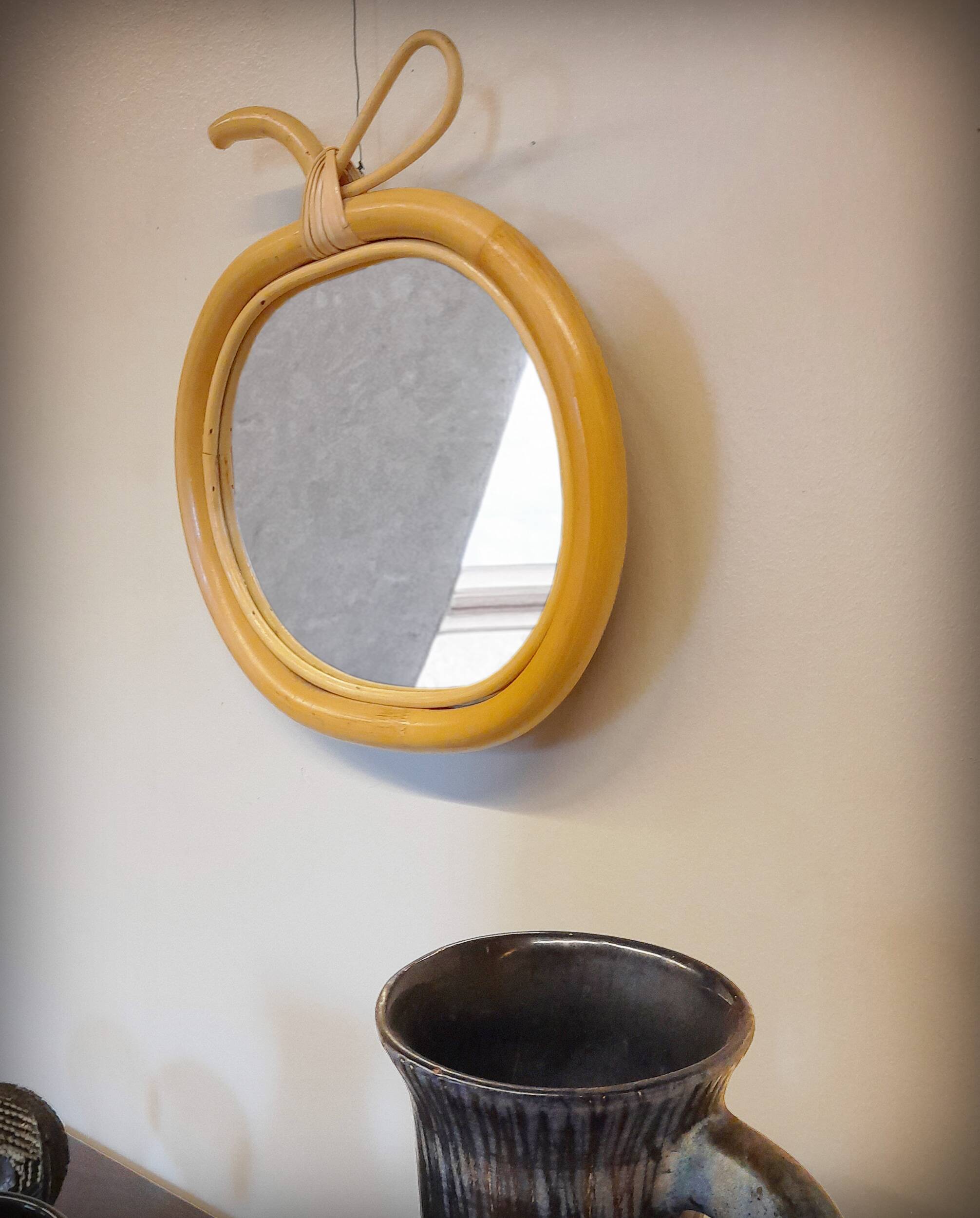 Rattan apple mirror