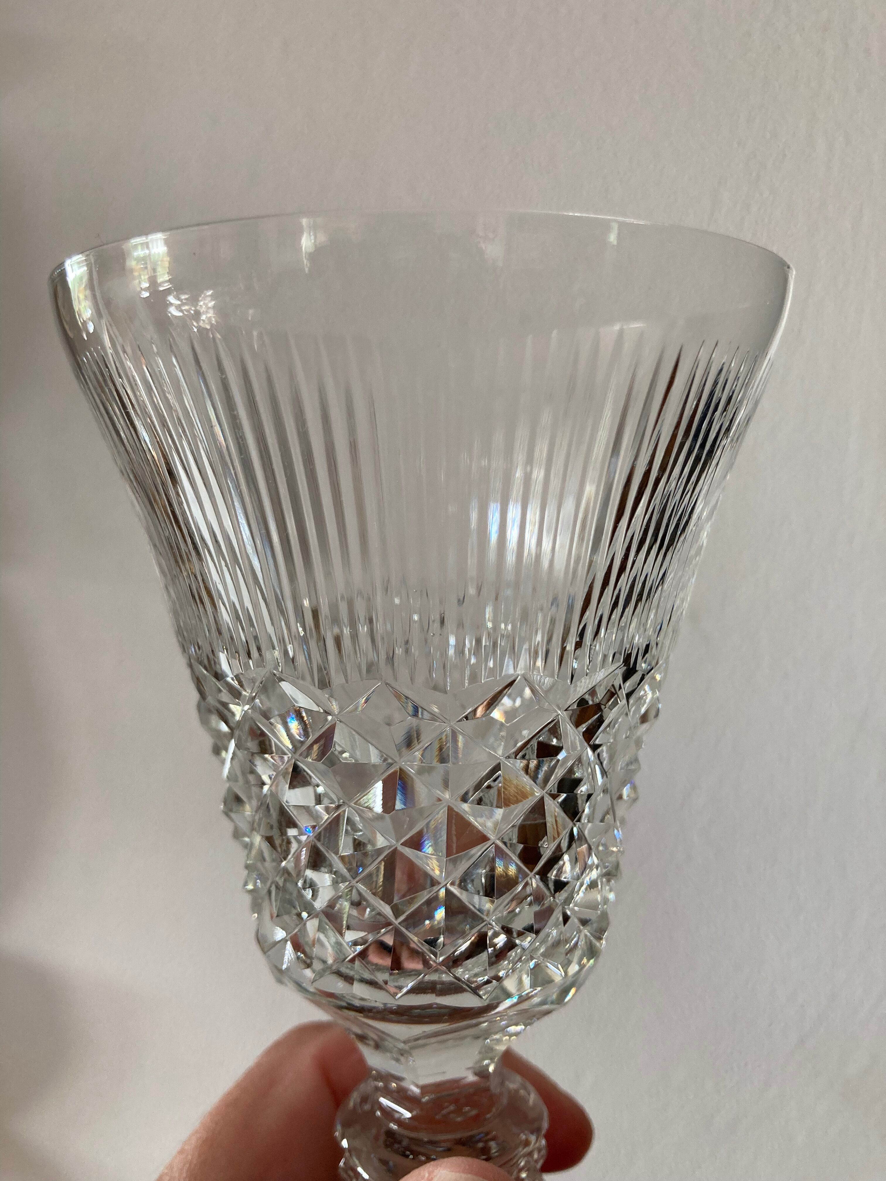 Service of 46 crystalline glasses