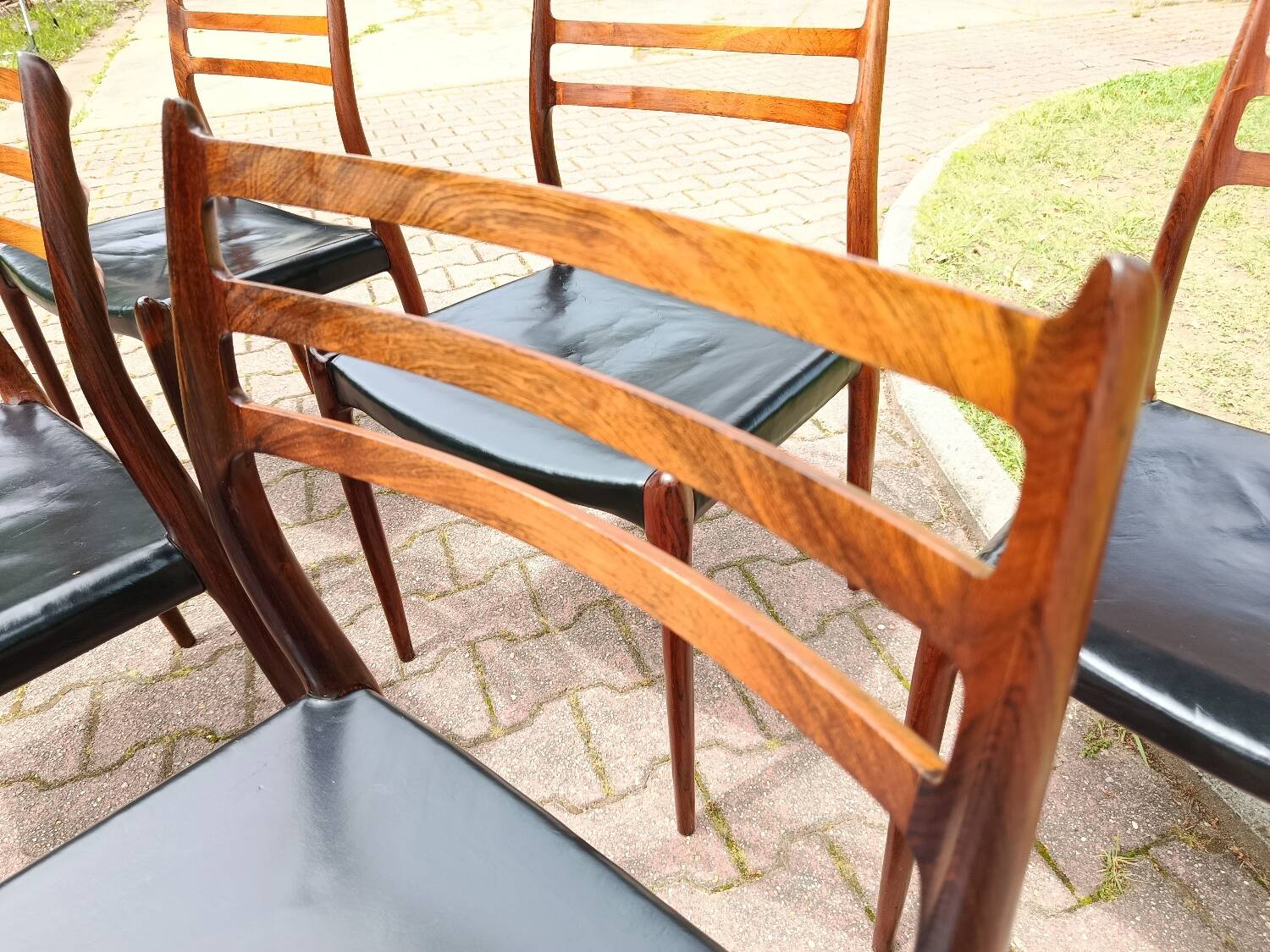 6 chaises Niels Otto Moller no78 en palissandre et cuir