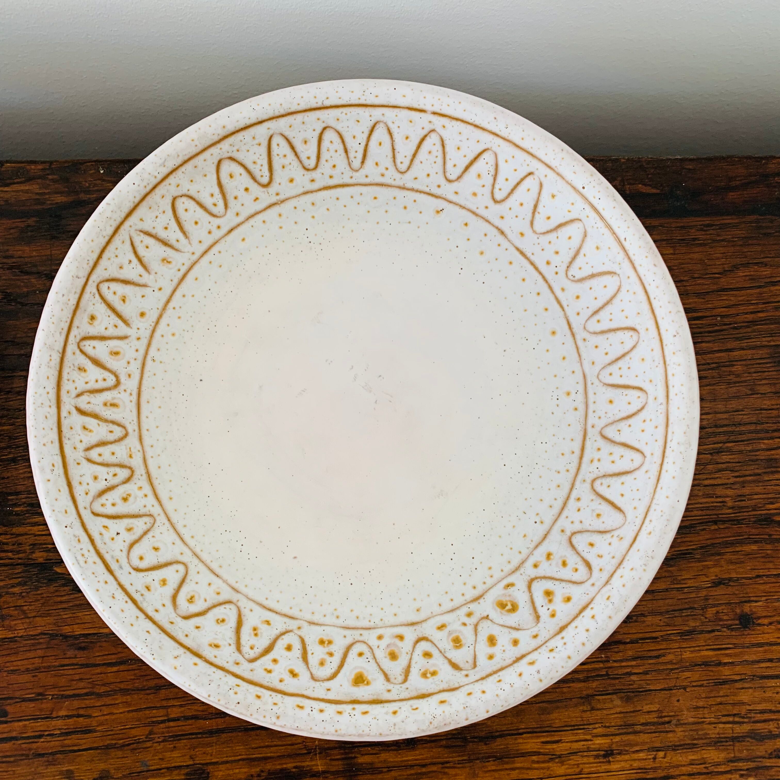 Service Jean Austruy, Vallauris, set of 37 pieces
