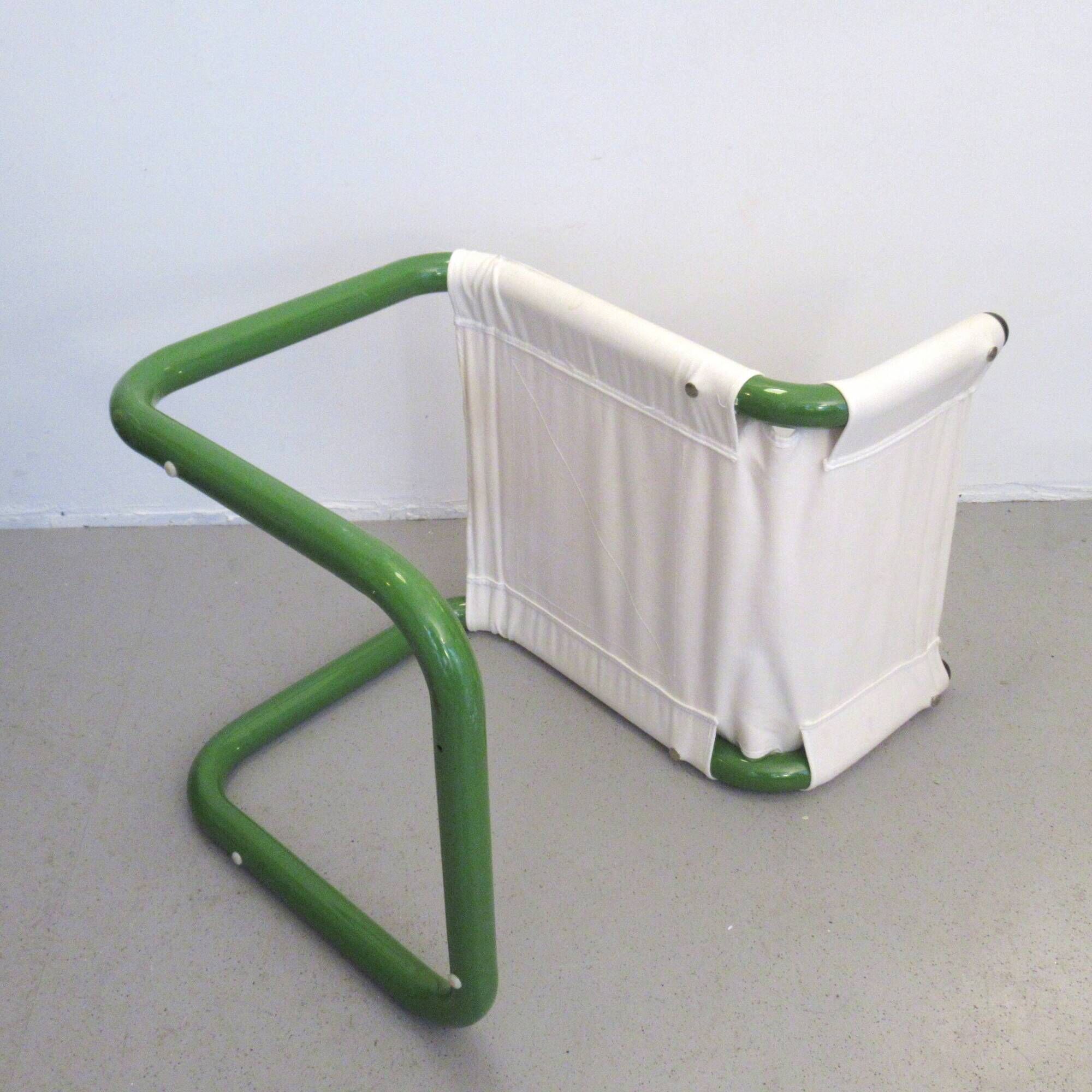 Twenty Tube desk and chair by Marc Berthier Roche Bobois