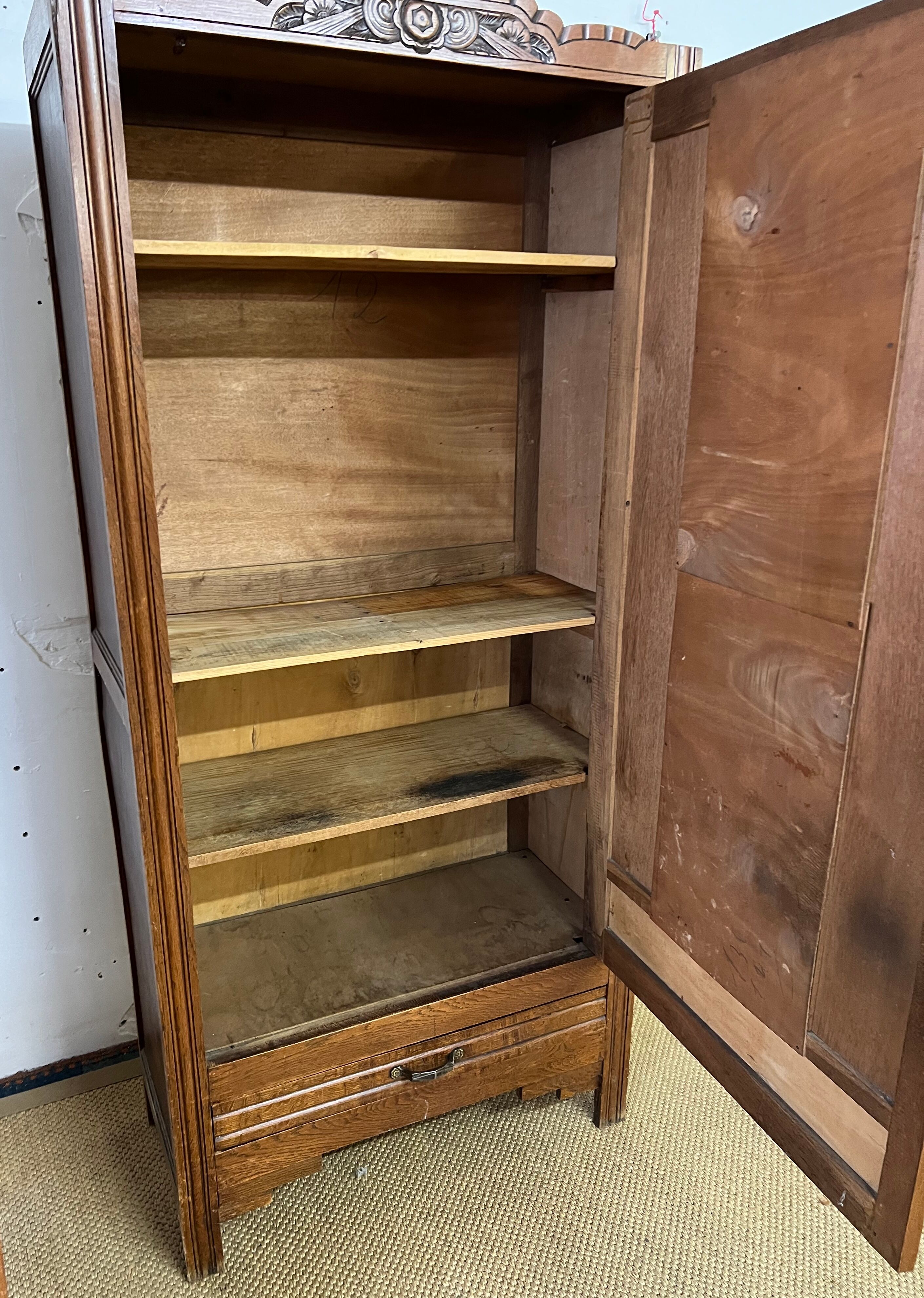 Vintage Parisian wardrobe