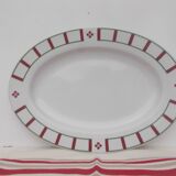 Oval Basque flat green and red porcelain