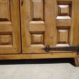 Shallow old Tuscan buffet