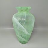 Vase vert exquis, fabriqué à la main par Michielotto en verre de Murano, années 1970.