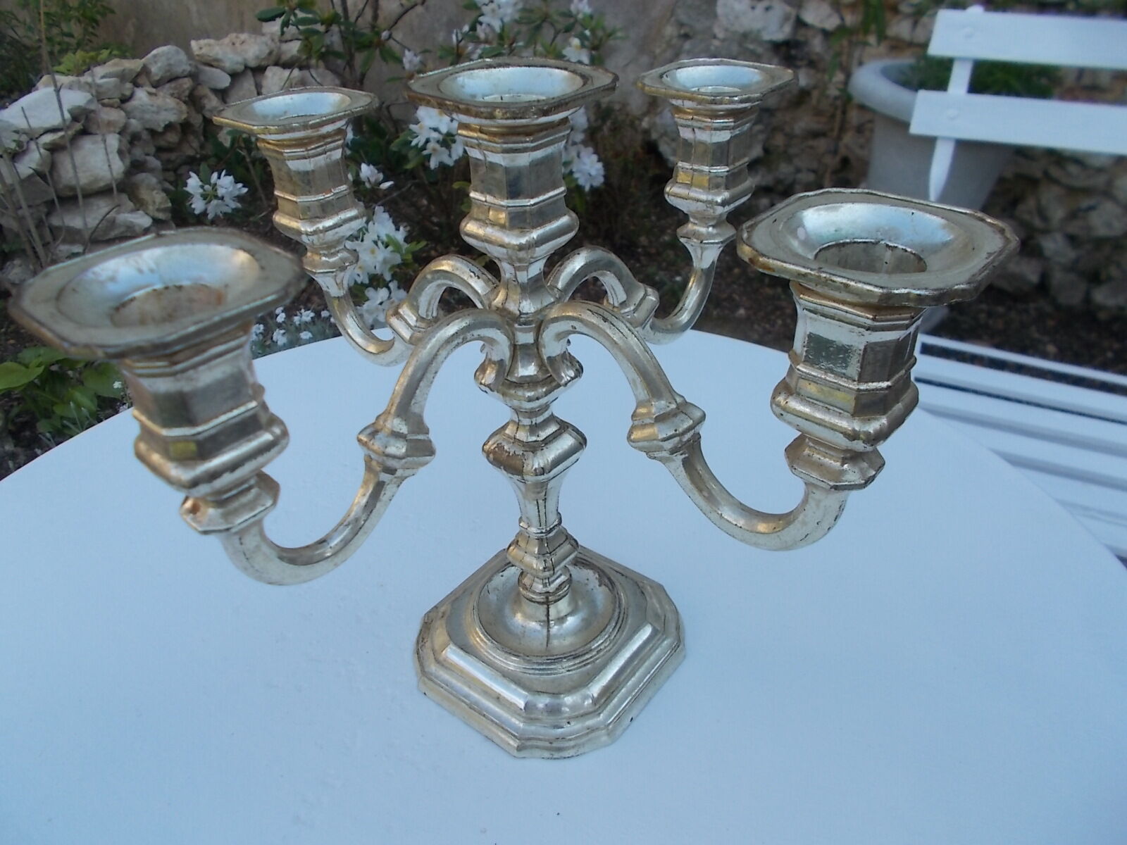 Metal candle holder for 5 candles