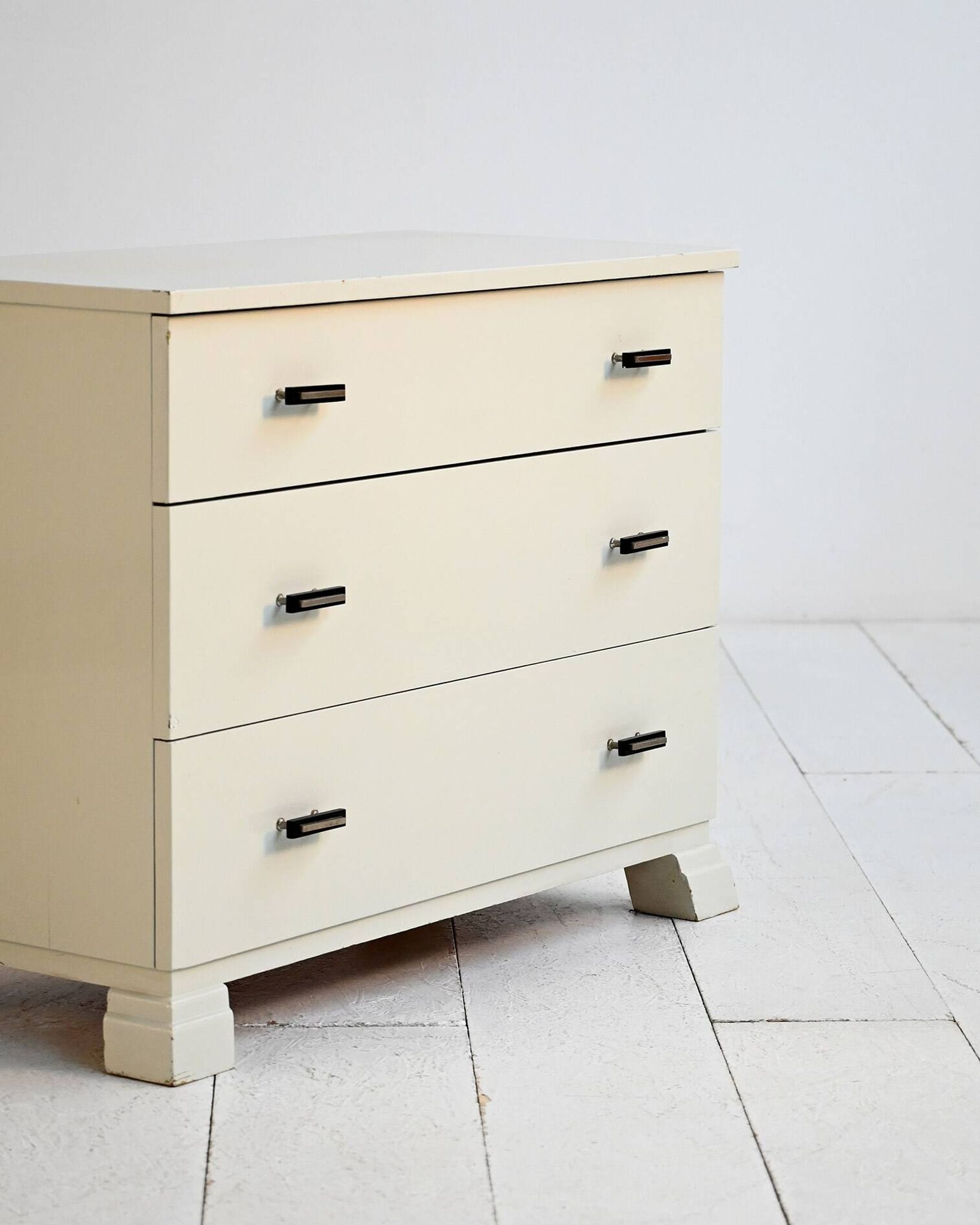 Scandinavian lacquered chest, 1930s/40s