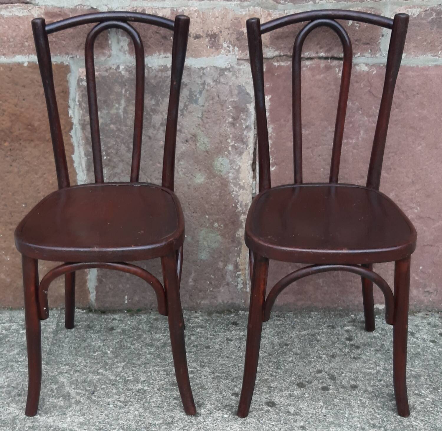 "Fischel" bistro chairs (pair)
