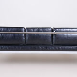 Restored black bauhaus sofa, robert slezak, high-quality leather, chrome-plated steel, 1930s