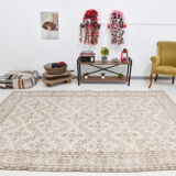 Bordered vintage rug, 218x326cm