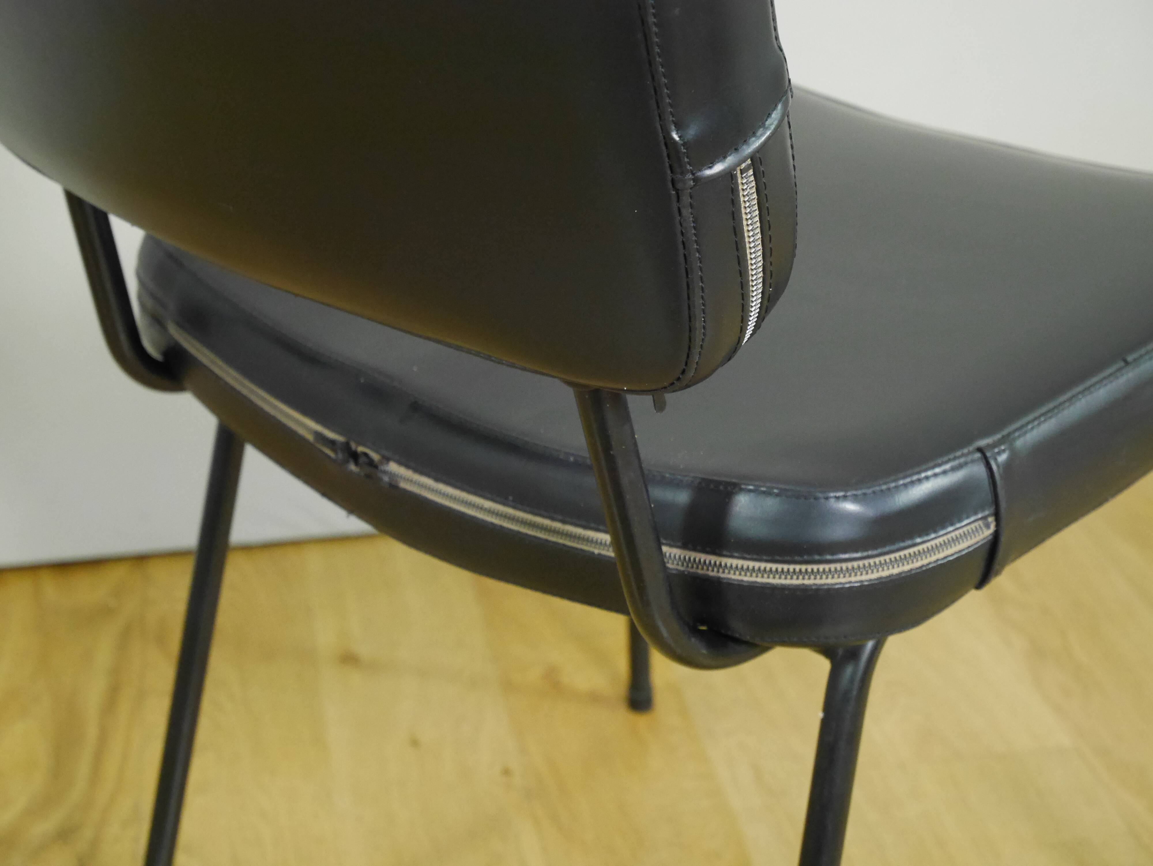 André Simard for Airborne desk Chair