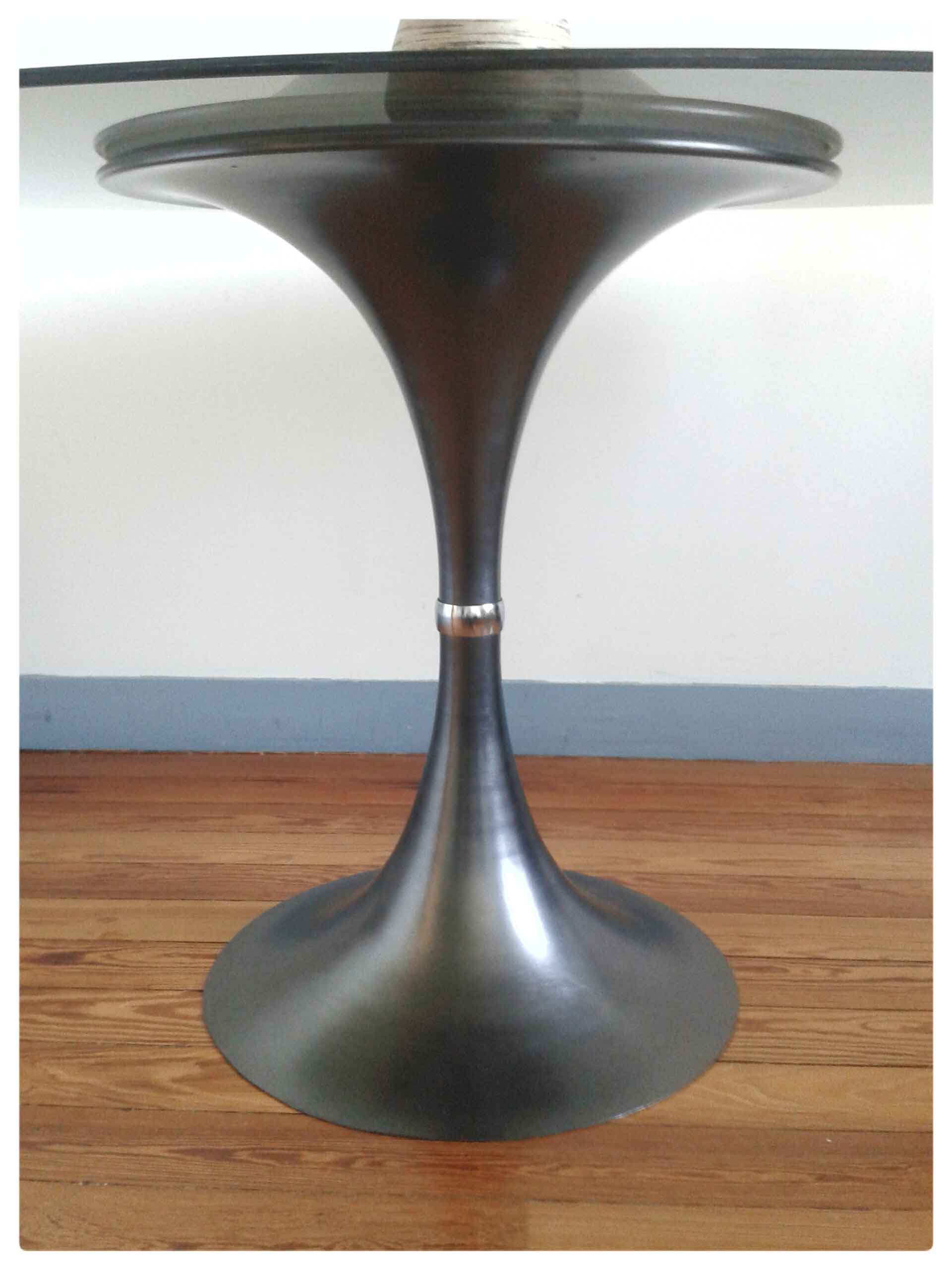 Tulip table 70's