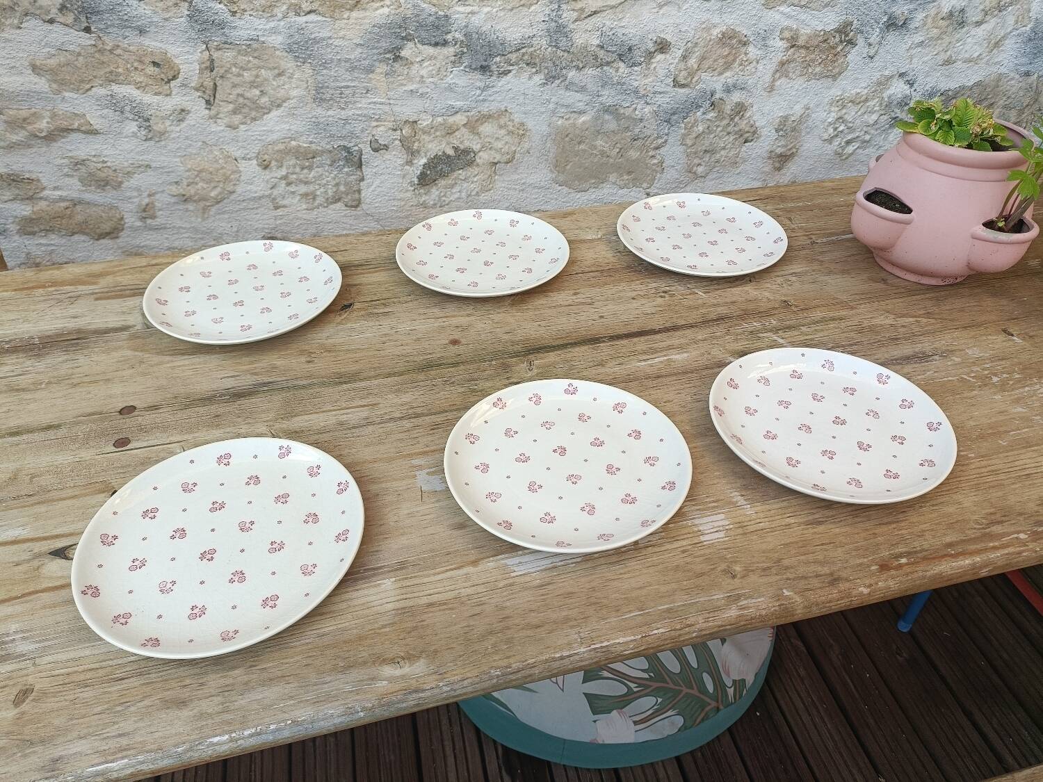 Six assiettes à dessert Gien