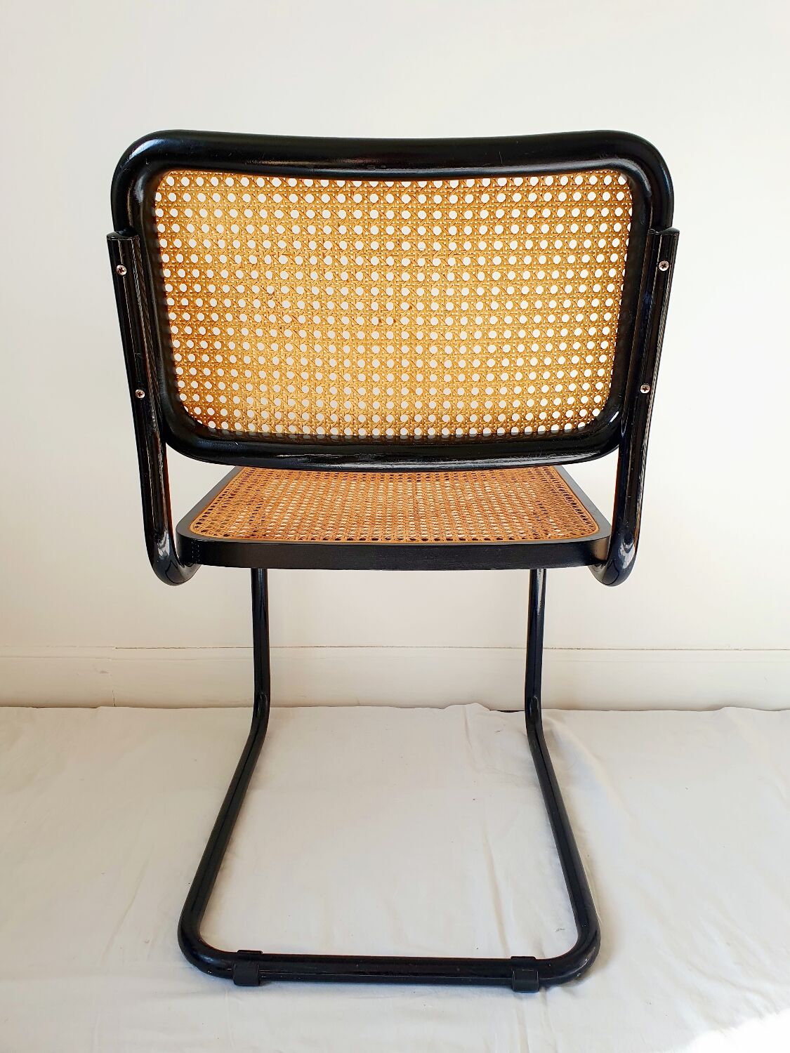 Chaise cannée B32 Marcel Breuer