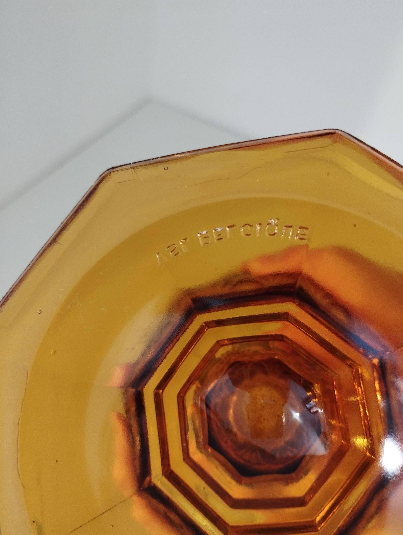 Art Deco vase pair, Val-Saint-Lambert crystal 1930