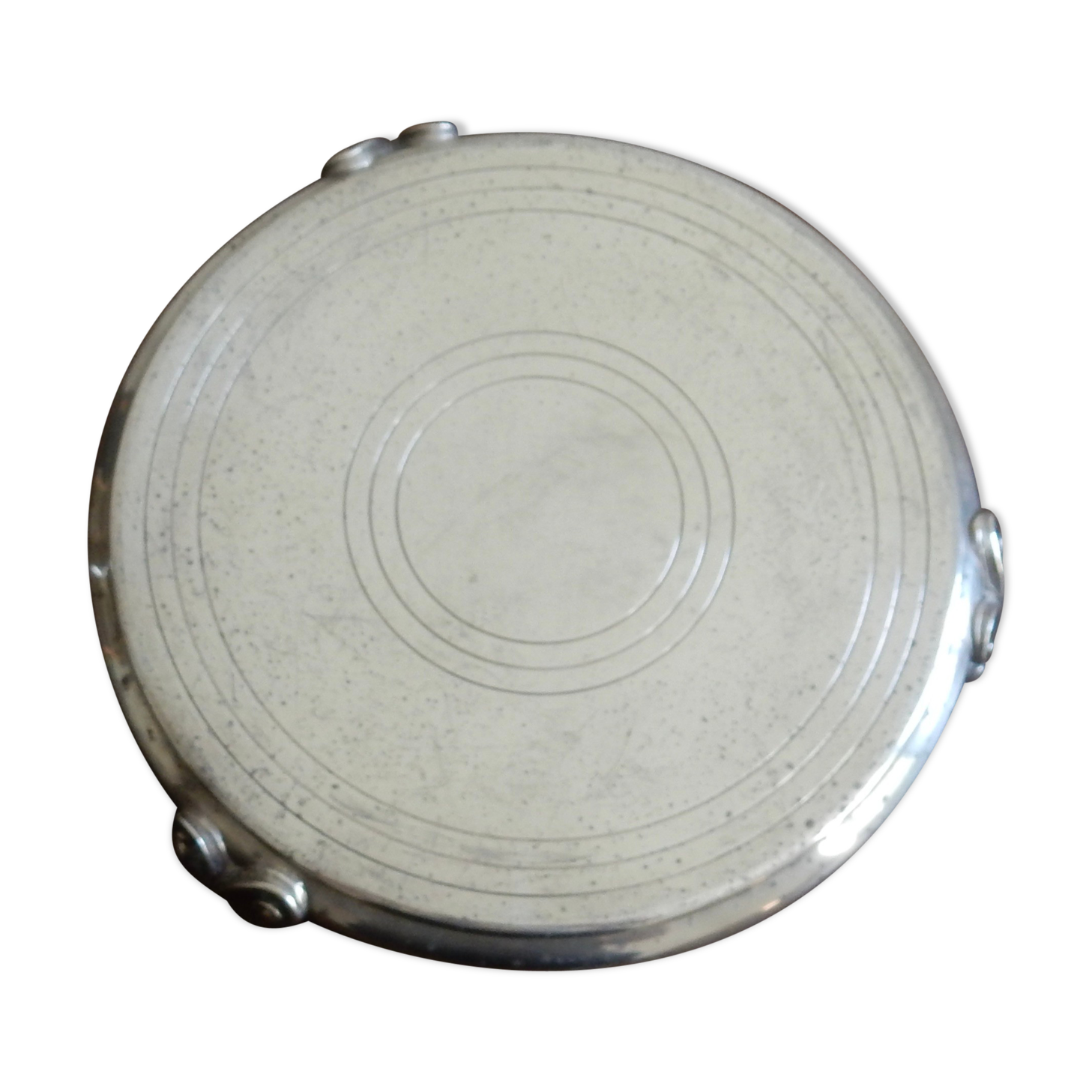 Silver metal underside, France