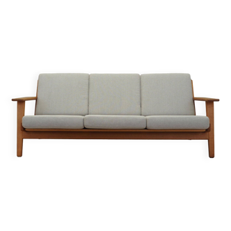 Oak sofa, Danish design, 1960s, designer: Hans J. Wegner, manufacturer: Getama