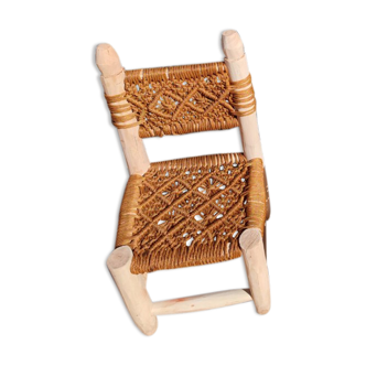 Macramé children's chair