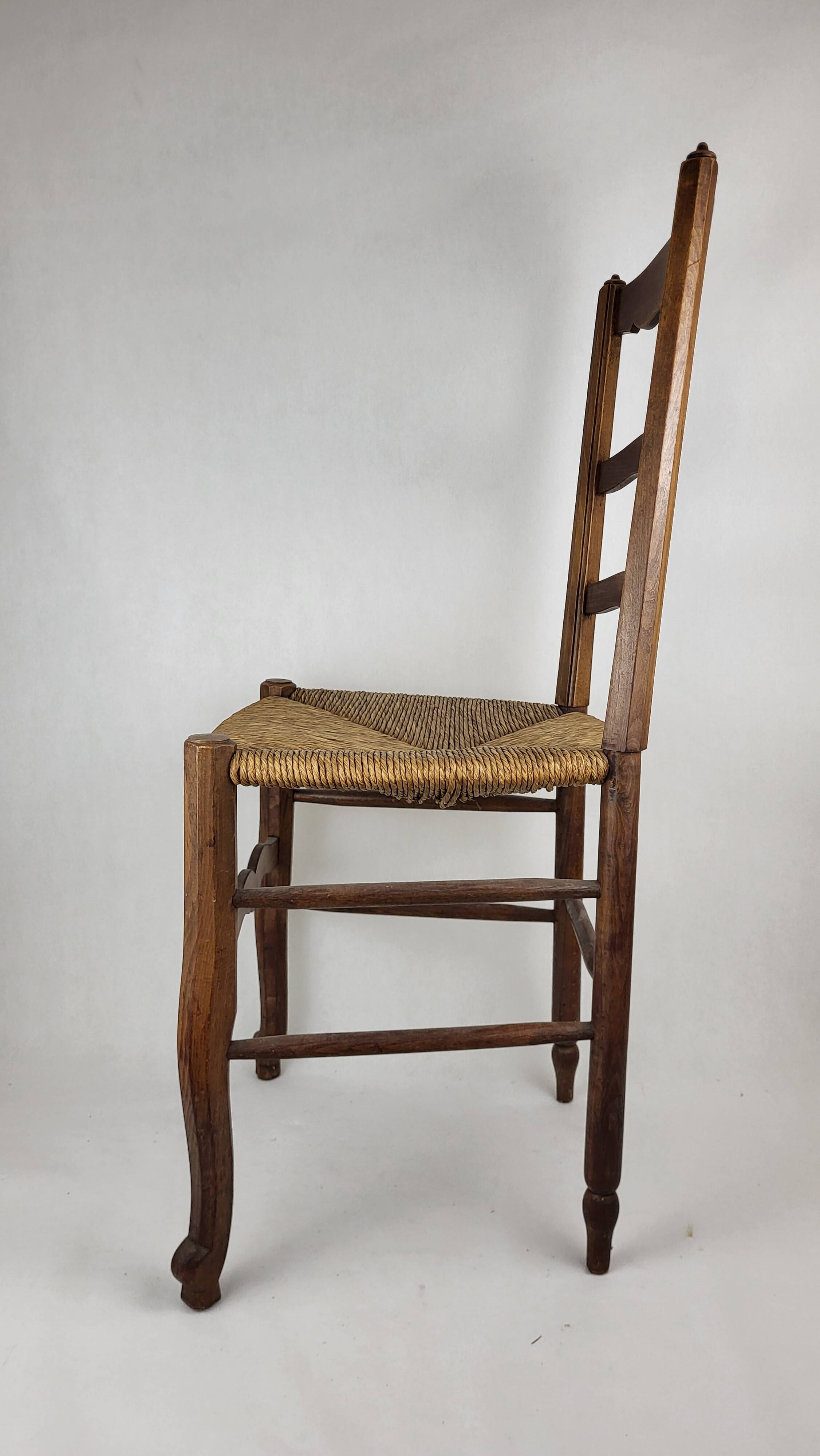 Straw chair